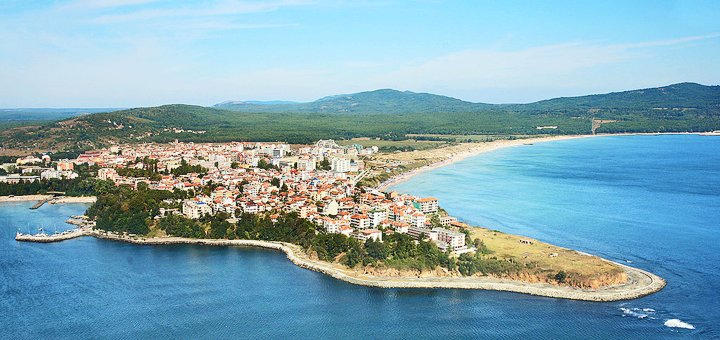 https://cdn1.pokupon.ua/uploaded/new_campaign_pictures/473208/data/main720x340/1024px-Town_of_Primorsko_aerial_Boby_Dimitrov.jpg?1521629699