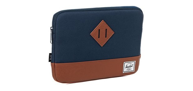 https://cdn1.pokupon.ua/uploaded/new_campaign_pictures/473327/data/main620x292/chekhol-dlya-plansheta-ipad-herschel-air-10177-00007-0-17583896757827.jpg?1521653782