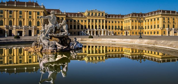 https://cdn1.pokupon.ua/uploaded/new_campaign_pictures/474217/data/main620x292/schonbrunn-palace-uhd-wallpapers-coda-craven-2208x1242.jpg?1522141909
