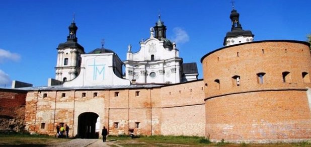 https://cdn1.pokupon.ua/uploaded/new_campaign_pictures/474986/data/main620x292/%D0%B1%D0%B5%D1%80%D0%B4%D0%B8%D1%87%D0%B5%D0%B2_2.jpg?1522337256