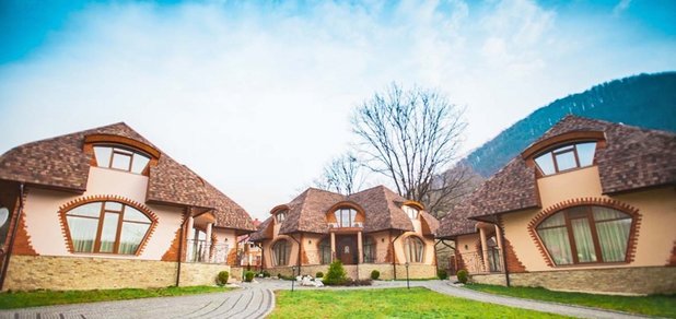 https://cdn1.pokupon.ua/uploaded/new_campaign_pictures/475239/data/main620x292/%D1%87%D0%B5%D1%80%D0%B2%D0%BE%D0%BD%D0%B0-%D1%80%D1%83%D1%82%D0%B0.jpg?1522407475