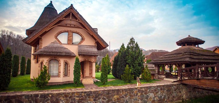 https://cdn1.pokupon.ua/uploaded/new_campaign_pictures/475241/data/main720x340/background_gf121.jpg?1522407477