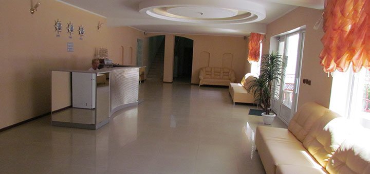 https://cdn1.pokupon.ua/uploaded/new_campaign_pictures/475524/data/main720x340/IMG_4972.JPG?1522662102