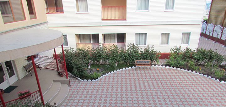 https://cdn1.pokupon.ua/uploaded/new_campaign_pictures/475862/data/main720x340/IMG_6364.JPG?1522740414