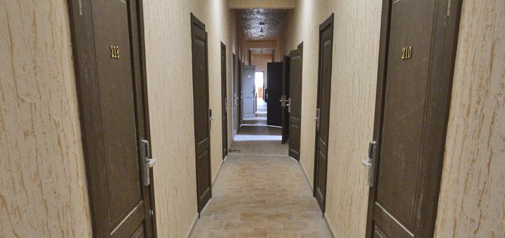 https://cdn1.pokupon.ua/uploaded/new_campaign_pictures/479224/data/main720x340/9-Delux-.jpg?1523624652