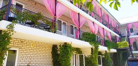 От 2 дней в пансионате «Flamingo» в Железном Порту