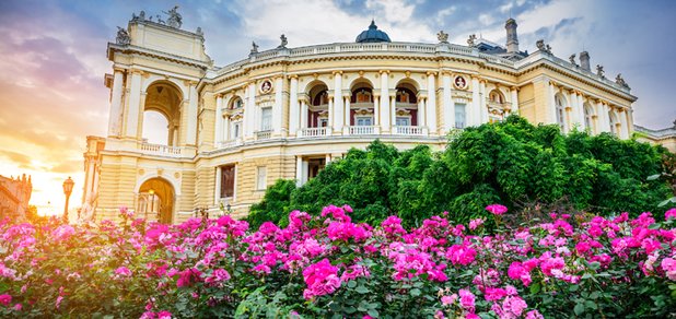 https://cdn1.pokupon.ua/uploaded/new_campaign_pictures/486079/data/main620x292/shutterstock_615276563.jpg?1526629129