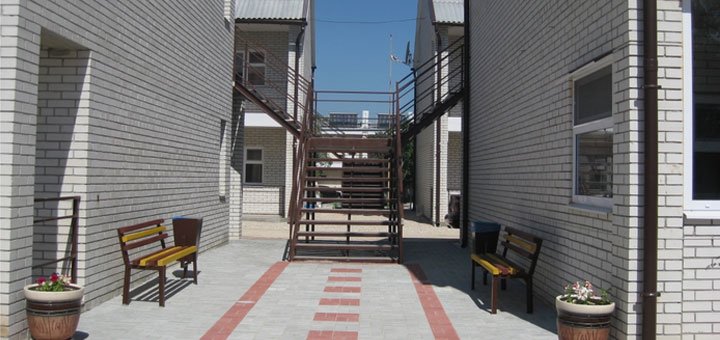 https://cdn1.pokupon.ua/uploaded/new_campaign_pictures/486108/data/main720x340/10.jpg?1526630899