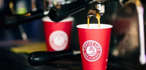 Скидка 50% на кофе и десерты в сети «Coffee Life»