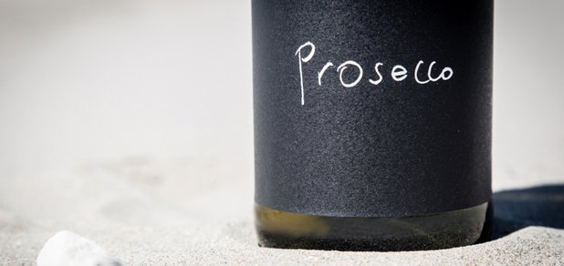 https://cdn1.pokupon.ua/uploaded/new_campaign_pictures/488630/data/main620x292/prosecco-frizzante-doc_15750_2_zoom.jpeg?1527687311