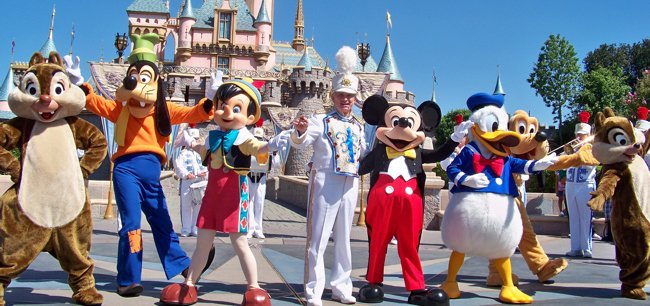 https://cdn1.pokupon.ua/uploaded/new_campaign_pictures/490640/data/main720x340/Mickey-friends-Disneyland.jpg?1528802073