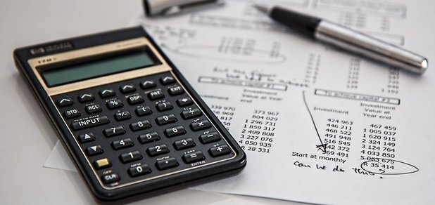 https://cdn1.pokupon.ua/uploaded/new_campaign_pictures/491765/data/main620x292/calculator-calculation-insurance-finance-53621.jpeg?1529307726
