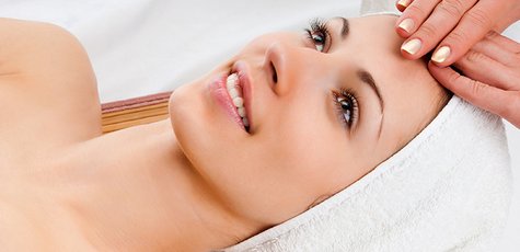 Уход за лицом в «Skin Health medical & cosmetic»