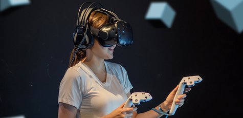 Час виртуальной реальности в «Game Core VR club»