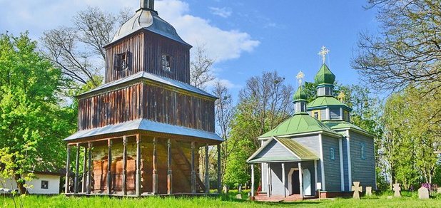 https://cdn1.pokupon.ua/uploaded/new_campaign_pictures/496267/data/main620x292/1200px-%D0%9F%D0%B5%D1%80%D0%B5%D1%8F%D1%81%D0%BB%D0%B0%D0%B2-%D0%A5%D0%BC%D0%B5%D0%BB%D1%8C%D0%BD%D0%B8%D1%86%D1%8C%D0%BA%D0%B8%D0%B9._%D0%9F%D0%BE%D0%BA%D1%80%D0%BE%D0%B2%D1%81%D1%8C%D0%BA%D0%B0_%D1%86%D0%B5%D1%80%D0%BA%D0%B2%D0%B0_%D0%B7_%D1%81%D0%B5%D0%BB%D0%B0_%D0%9E%D1%81%D1%82%D1%80%D1%96%D0%B9%D0%BA%D0%B8.jpg?1531468715