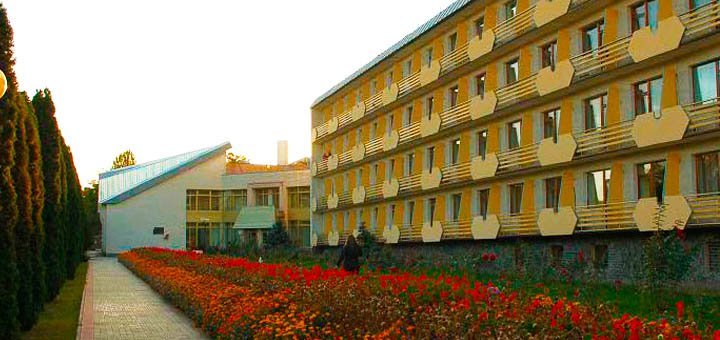 https://cdn1.pokupon.ua/uploaded/new_campaign_pictures/497986/data/main720x340/%D0%B3%D1%83%D1%862.jpg?1532083566