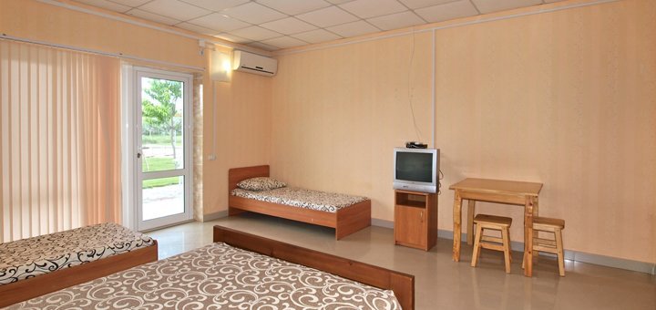 https://cdn1.pokupon.ua/uploaded/new_campaign_pictures/499163/data/main720x340/nar-otel-4n-2-set.jpg?1532514777
