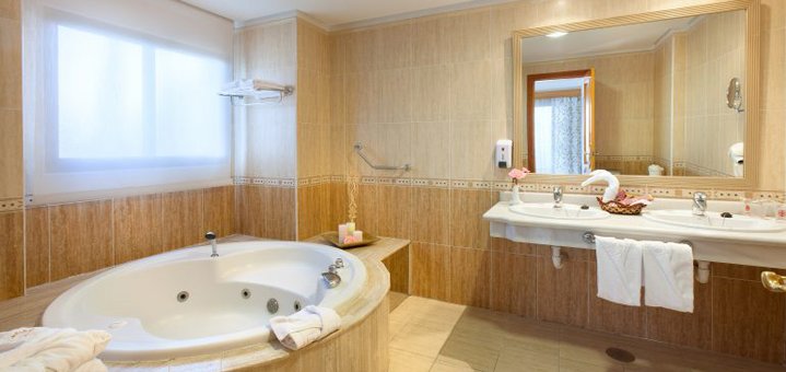 https://cdn1.pokupon.ua/uploaded/new_campaign_pictures/499533/data/main720x340/8-770x380.jpg?1532605765