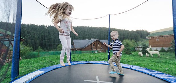 https://cdn1.pokupon.ua/uploaded/new_campaign_pictures/506299/data/main620x292/%D0%B1%D0%B0%D1%82%D1%83%D1%82%D1%8B.jpg?1535549922