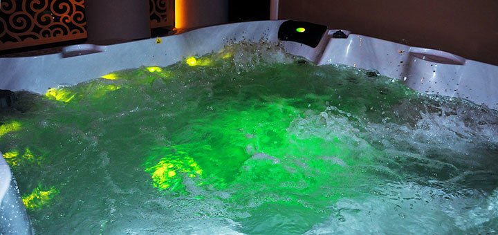 https://cdn1.pokupon.ua/uploaded/new_campaign_pictures/506833/data/main720x340/jacuzzi-4.jpg?1535539072