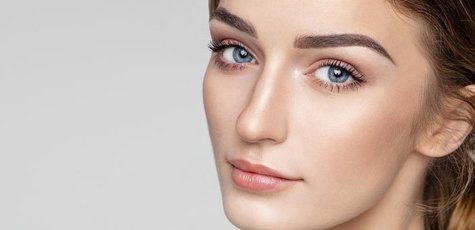 Моделирование, коррекция и окрашивание бровей