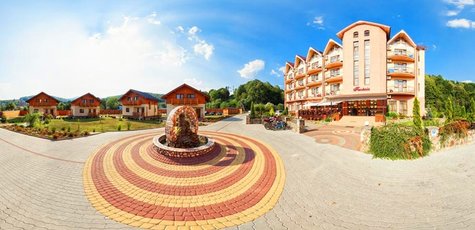 От 4 дней с питанием и SPA в «Фантазия» в Поляне