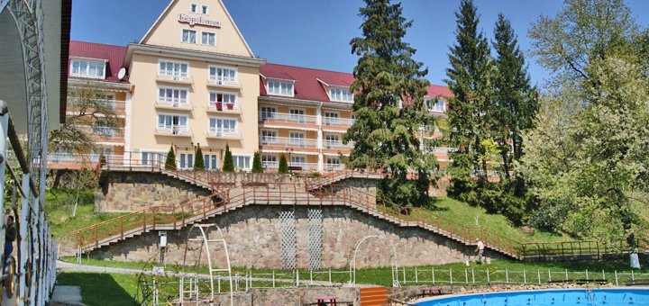 https://cdn1.pokupon.ua/uploaded/new_campaign_pictures/511620/data/main720x340/mart20180914-18266-1ggpwsd.jpg?1536935976