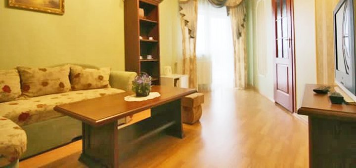https://cdn1.pokupon.ua/uploaded/new_campaign_pictures/512039/data/main720x340/Otel-Mozola-nomer-Lyuks-cena-198439z600.jpg?1537179652