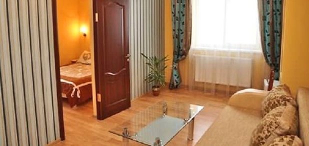 https://cdn1.pokupon.ua/uploaded/new_campaign_pictures/512041/data/main620x292/Otel-Mozola-nomer-Lyuks-snjat-1025209z600.jpg?1537179653