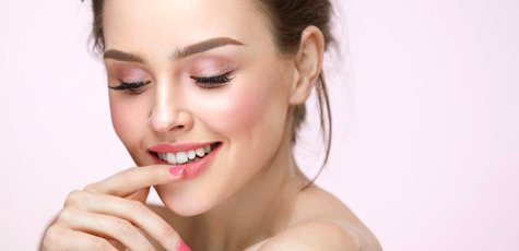 Уход за кожей лица в центре «DIA beauty studio»