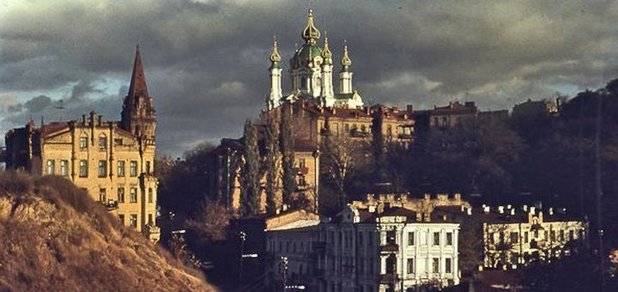 https://cdn1.pokupon.ua/uploaded/new_campaign_pictures/514369/data/main620x292/%D0%90%D0%BD%D0%B4%D1%80%D1%96%D1%97%D0%B2%D1%81%D1%8C%D0%BA%D0%B8%D0%B9-%D1%83%D0%B7%D0%B2%D1%96%D0%B71.jpg?1537792687