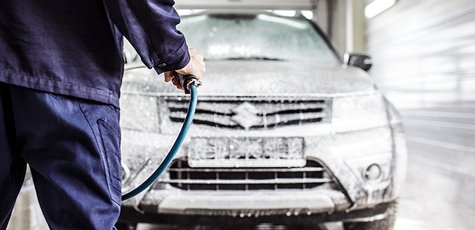 Комплексная мойка автомобиля в «YellowCarWash»
