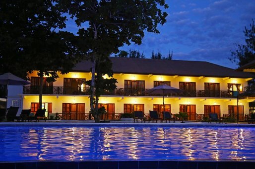 https://cdn1.pokupon.ua/uploaded/new_campaign_pictures/514553/data/main720x340/Amaan_Bungalows_1.jpg?1537868285
