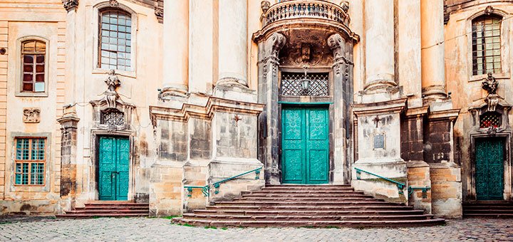 https://cdn1.pokupon.ua/uploaded/new_campaign_pictures/516376/data/main720x340/shutterstock_1118961752.jpg?1538462547