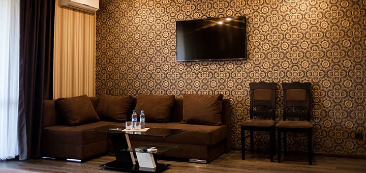https://cdn1.pokupon.ua/uploaded/new_campaign_pictures/516449/data/main720x340/IMG_0081.jpg?1538468487