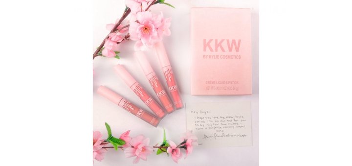 https://cdn1.pokupon.ua/uploaded/new_campaign_pictures/516718/data/main720x340/908_product-Baellerry-Forever-nabor-iz-4-pomad-Kylie-Creme-Liquid-Lipsticks-Kkw-v-podarok_f736c2e65a507fdd348c148a0a21bdc3.jpg?1538490533