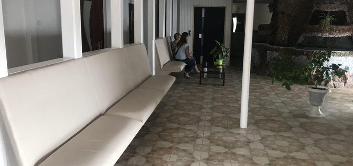 https://cdn1.pokupon.ua/uploaded/new_campaign_pictures/516753/data/main720x340/photo_2018-08-23_15-41-32.jpg?1538492227