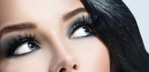 Наращивание ресниц в студии «House of beauty»