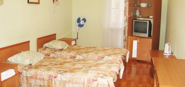 https://cdn1.pokupon.ua/uploaded/new_campaign_pictures/522559/data/main620x292/villa-anastasiya-1komnatniy-14-1.JPG?1540559029