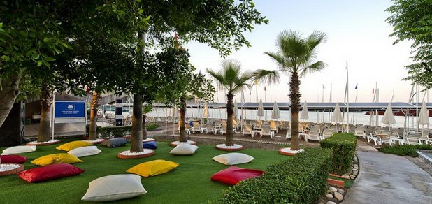 https://cdn1.pokupon.ua/uploaded/new_campaign_pictures/524927/data/main620x292/Sealife_Buket_Beach_Hotel_2.jpg?1541421641