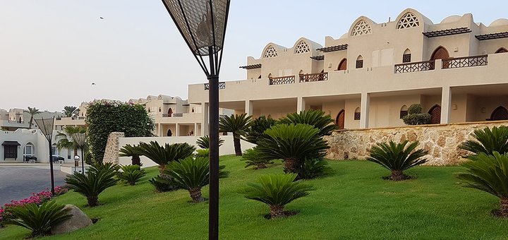 https://cdn1.pokupon.ua/uploaded/new_campaign_pictures/527248/data/main720x340/Reef-Oasis-Beach-Resort_149-min.jpg?1542188533