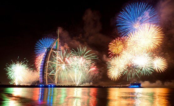https://cdn1.pokupon.ua/uploaded/new_campaign_pictures/529284/data/main720x340/New-Year-OAE6.jpg?1542790000