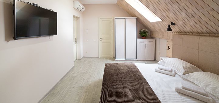 https://cdn1.pokupon.ua/uploaded/new_campaign_pictures/532109/data/main720x340/IMG_3392.jpg?1543399844