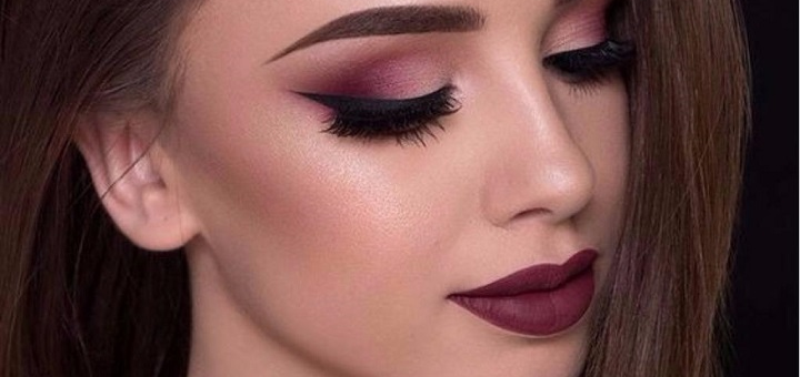 https://cdn1.pokupon.ua/uploaded/new_campaign_pictures/532335/data/main720x340/1512553388_makiyazh-vesna-leto_cut-photo.ru.jpg?1543410109