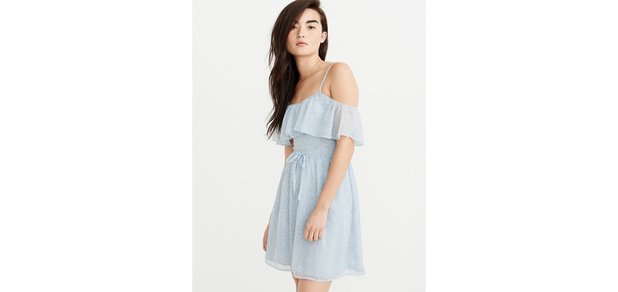 https://cdn1.pokupon.ua/uploaded/new_campaign_pictures/532383/data/main620x292/Light-Blue-Floral.jpg?1543413676