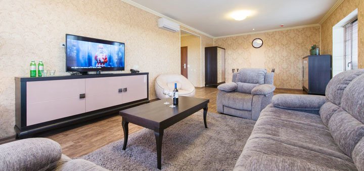 https://cdn1.pokupon.ua/uploaded/new_campaign_pictures/538461/data/main720x340/suite5.jpg?1544520277