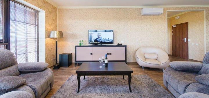 https://cdn1.pokupon.ua/uploaded/new_campaign_pictures/538462/data/main720x340/suite6.jpg?1544520277