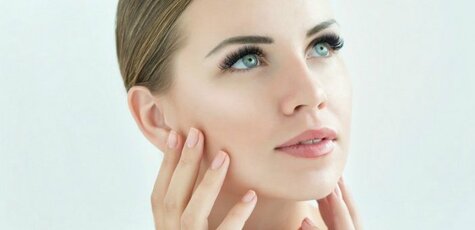 Снятие нарощенных ресниц в «Beauty Bar London»