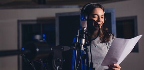 До 12 групповых занятий вокалом в AP Vocal Studio