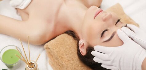 До 10 сеансов массажа лица в «AntiSalon SPA»